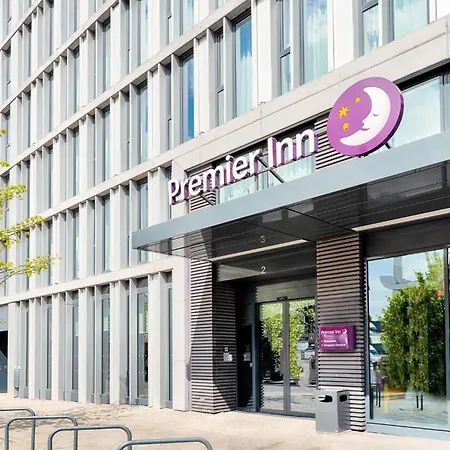 Premier Alexanderplatz Hotel Berlín