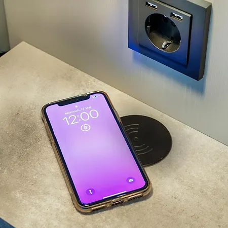 Premier Alexanderplatz 3*