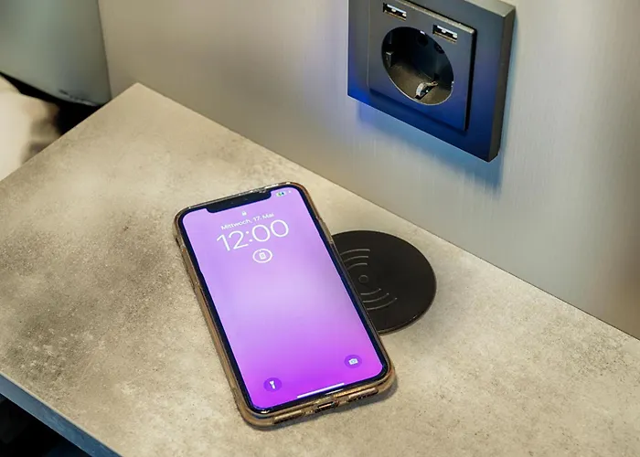 Premier Alexanderplatz 3*