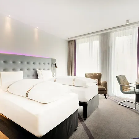 Premier Alexanderplatz Hotel 3*
